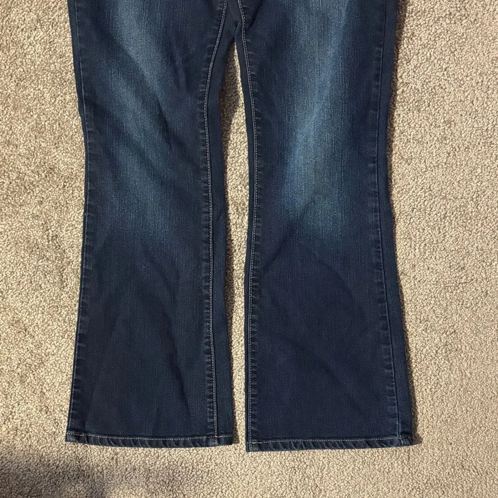 Y2K PAIGE Dark Indigo Women's Boot Cut Jeans. Size 27. - Picture 9 of 12